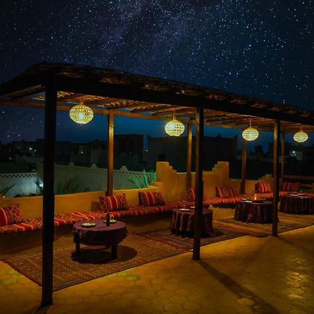 Auberge Les Roches Merzouga Exteriör bild
