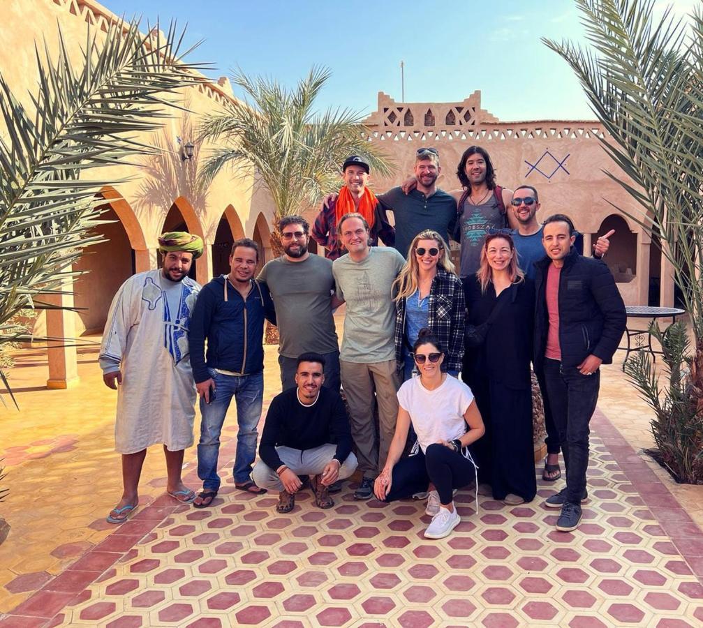 Auberge Les Roches Merzouga Exteriör bild