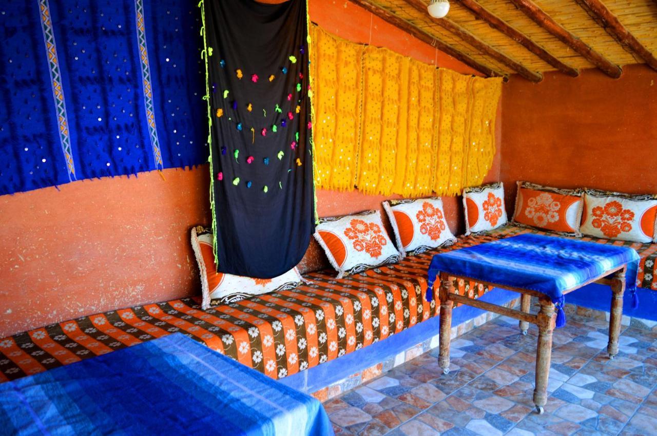 Auberge Les Roches Merzouga Exteriör bild