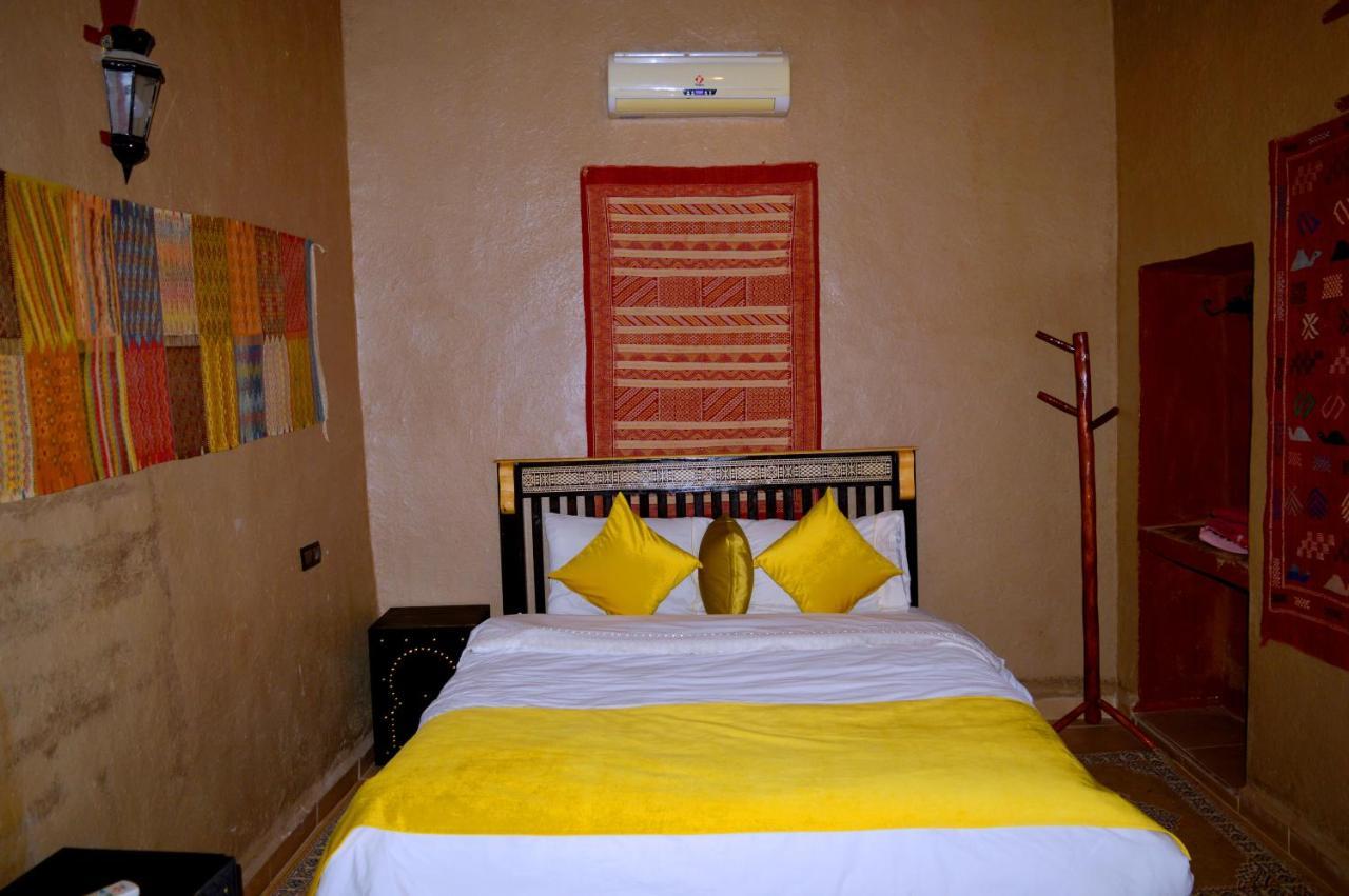 Auberge Les Roches Merzouga Exteriör bild