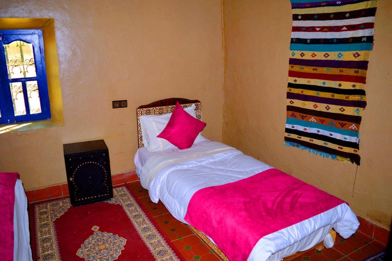 Auberge Les Roches Merzouga Exteriör bild