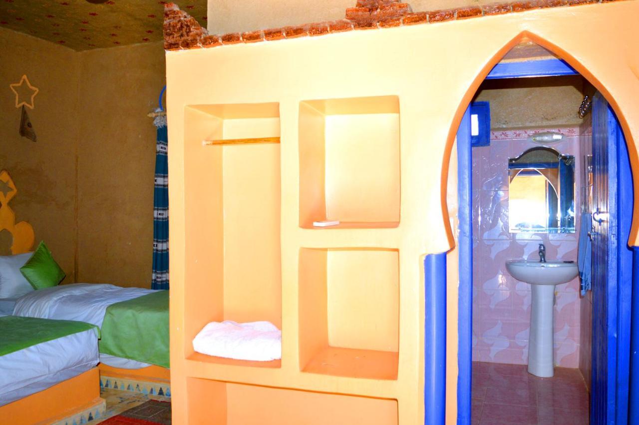 Auberge Les Roches Merzouga Exteriör bild