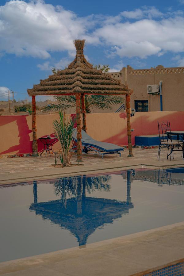 Auberge Les Roches Merzouga Exteriör bild