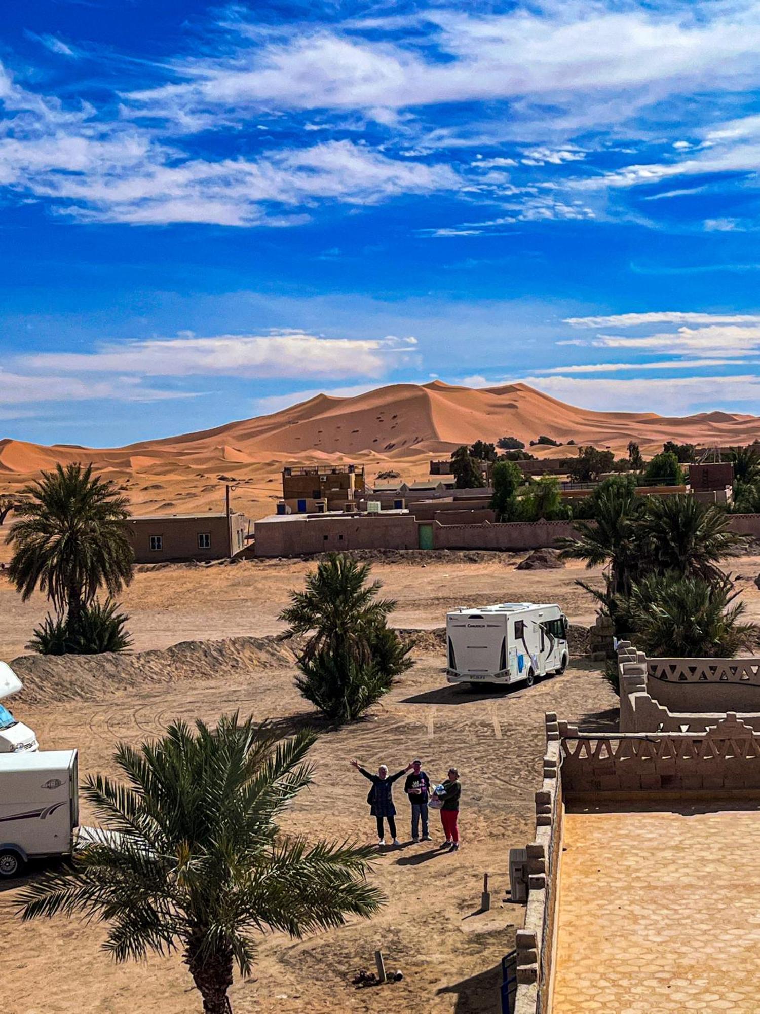 Auberge Les Roches Merzouga Exteriör bild