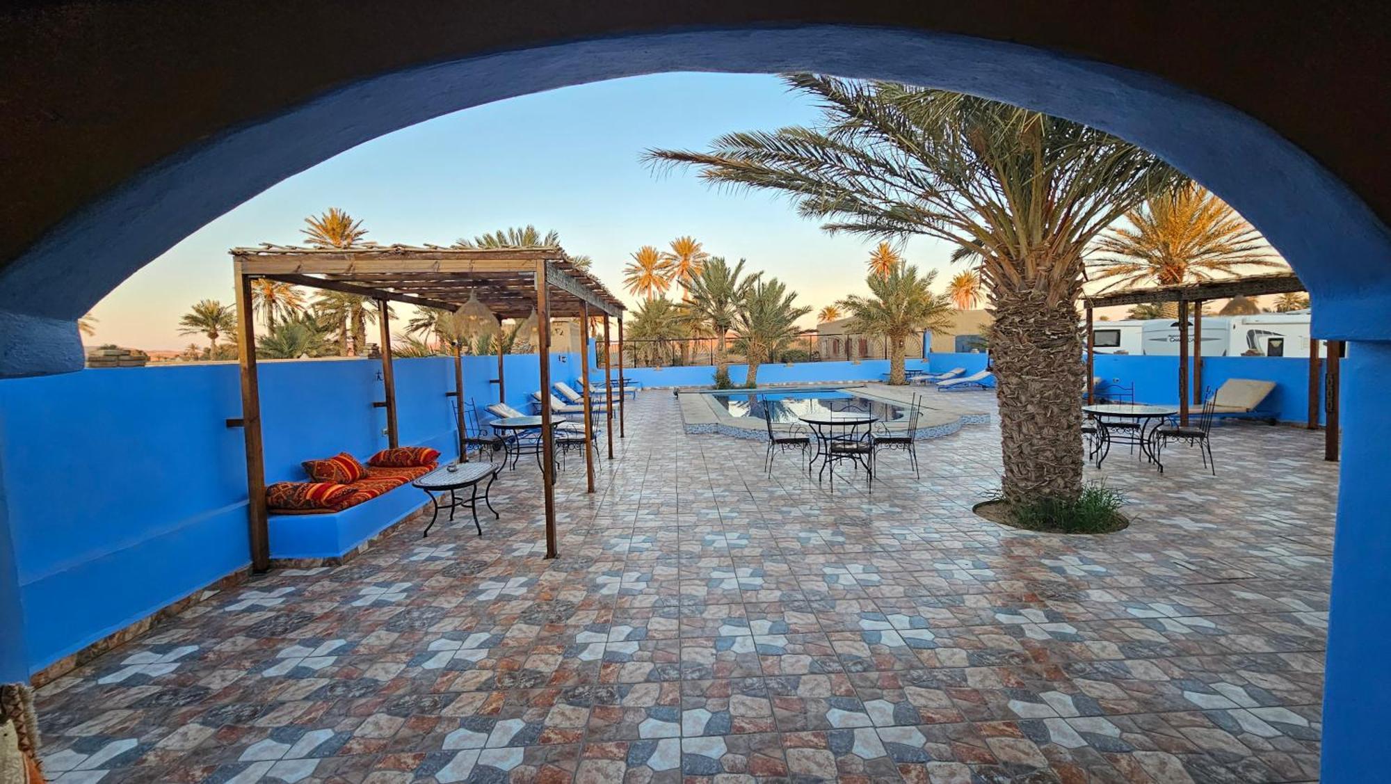 Auberge Les Roches Merzouga Exteriör bild