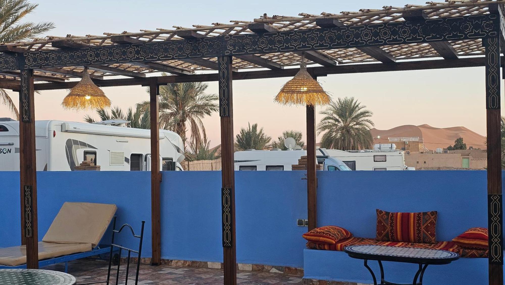 Auberge Les Roches Merzouga Exteriör bild