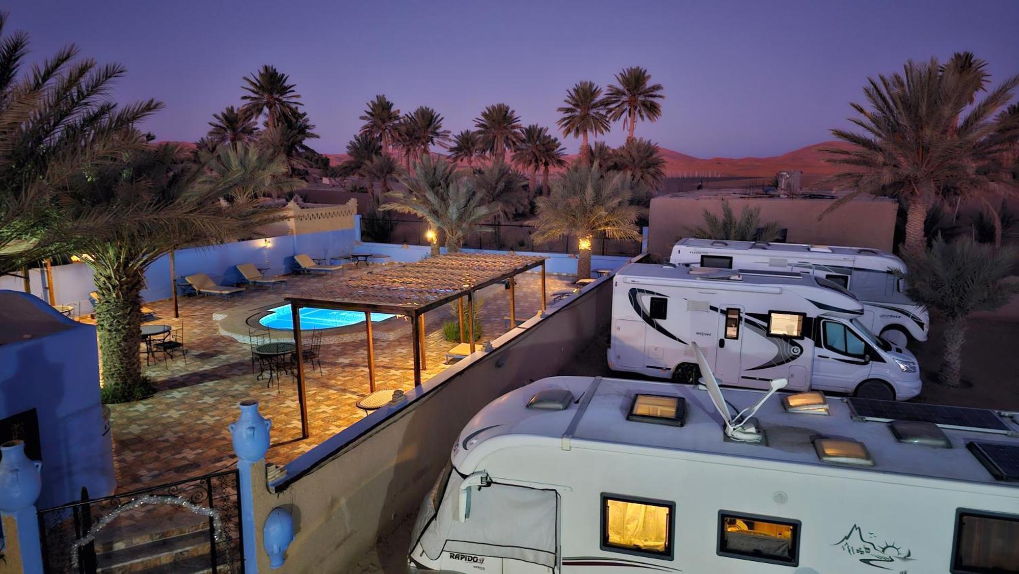Auberge Les Roches Merzouga Exteriör bild
